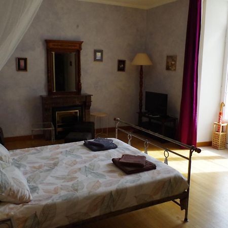 Maison D'Hotes Le Cadran Solaire Courcelles  Zewnętrze zdjęcie